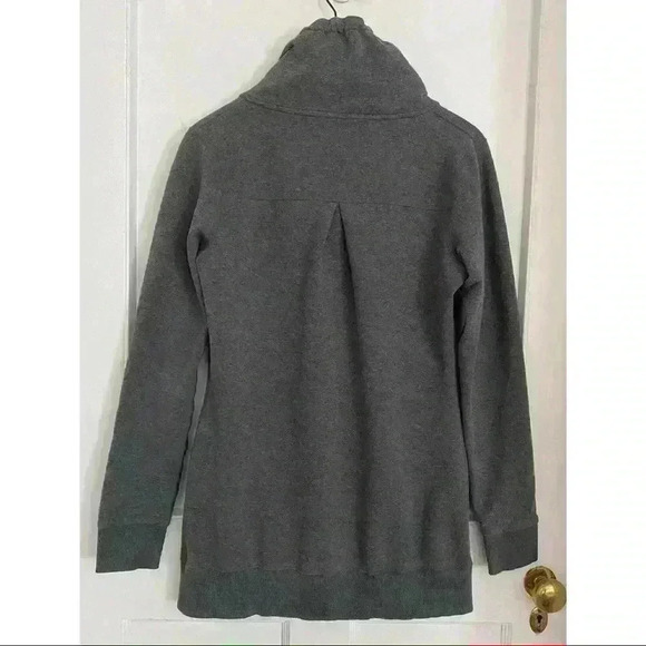 Women’s One Tooth Grey Sweatshirt Size M - Picture 9 of 10